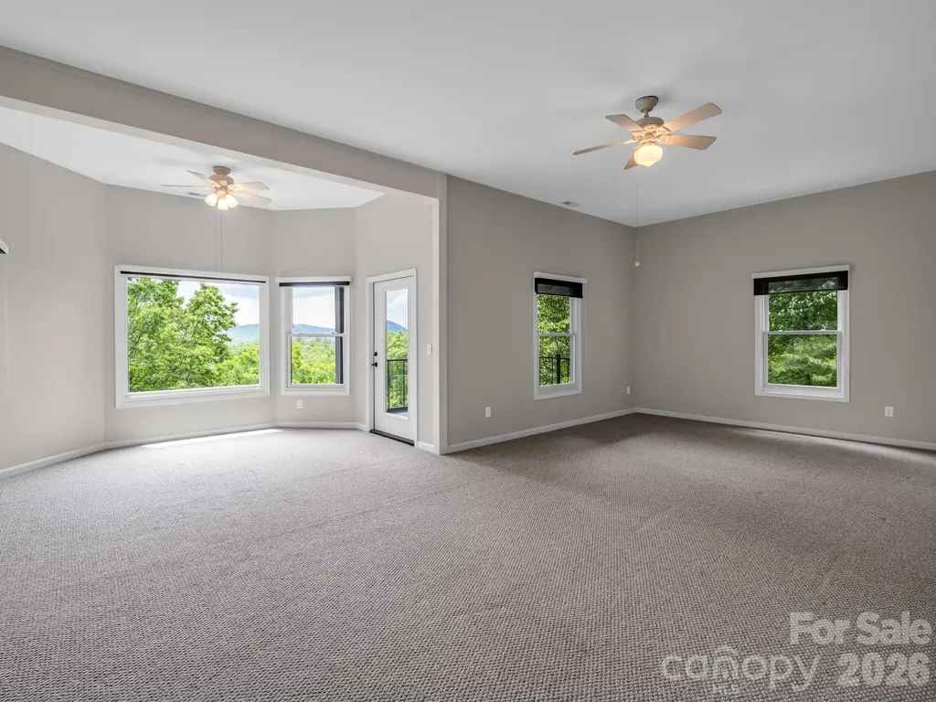 241 Dvdegi Court Brevard NC 28712