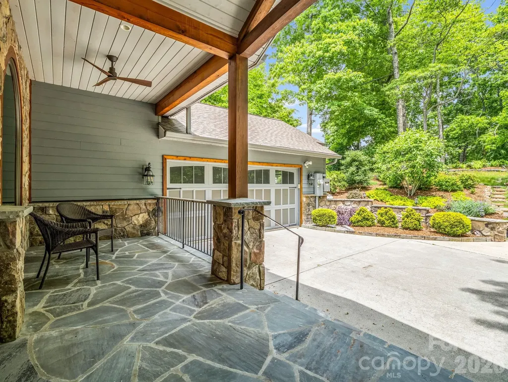 241 Dvdegi Court Brevard NC 28712