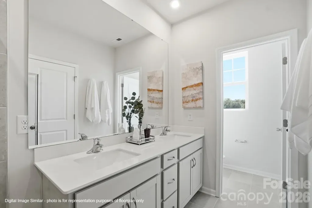2574 Selbourne Drive Gastonia NC 28052