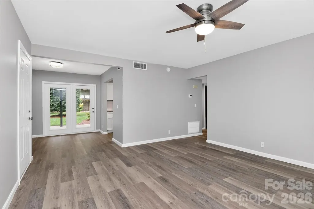 2610 Park Road Charlotte NC 28209