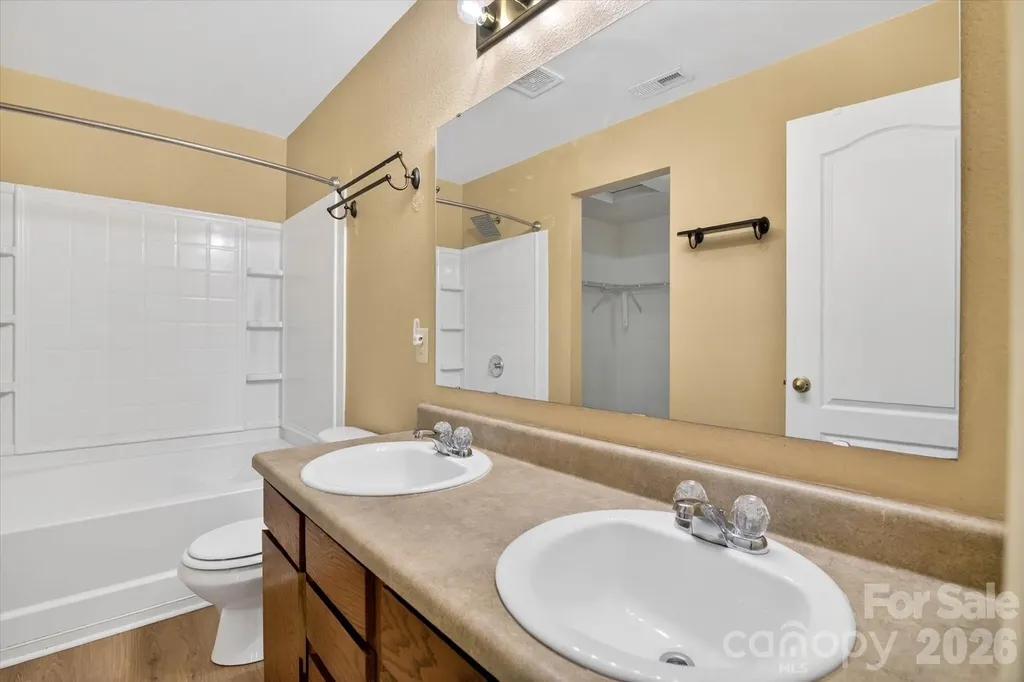 1533 Bray Drive Charlotte NC 28214