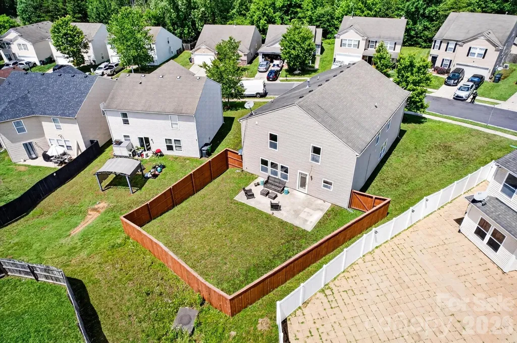 1533 Bray Drive Charlotte NC 28214