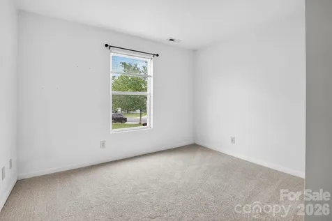 1533 Bray Drive Charlotte NC 28214