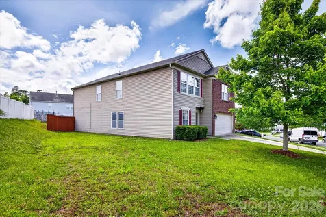1533 Bray Drive Charlotte NC 28214