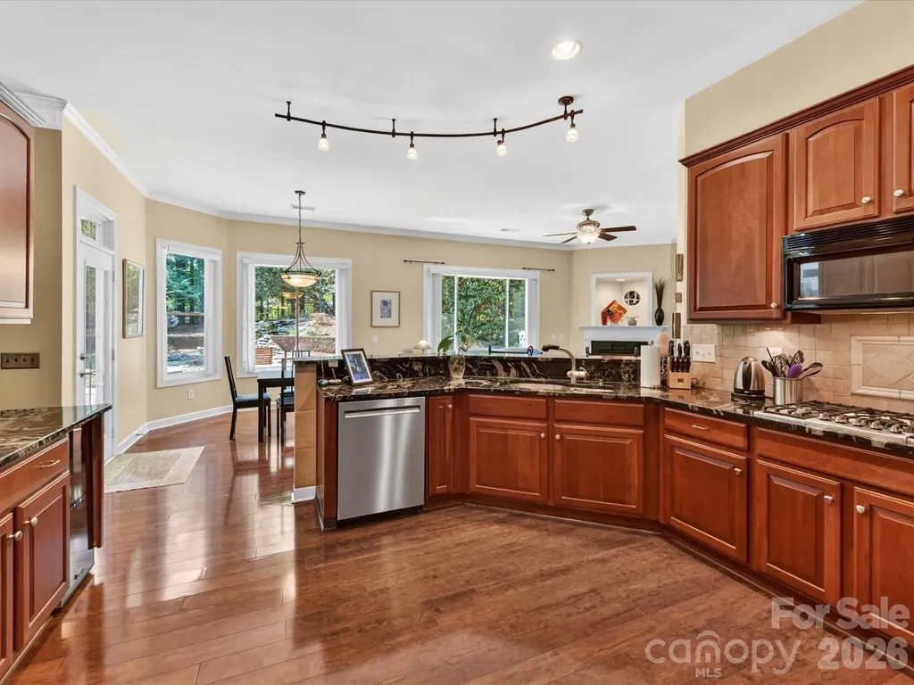 2535 Harlington Lane Charlotte NC 28270