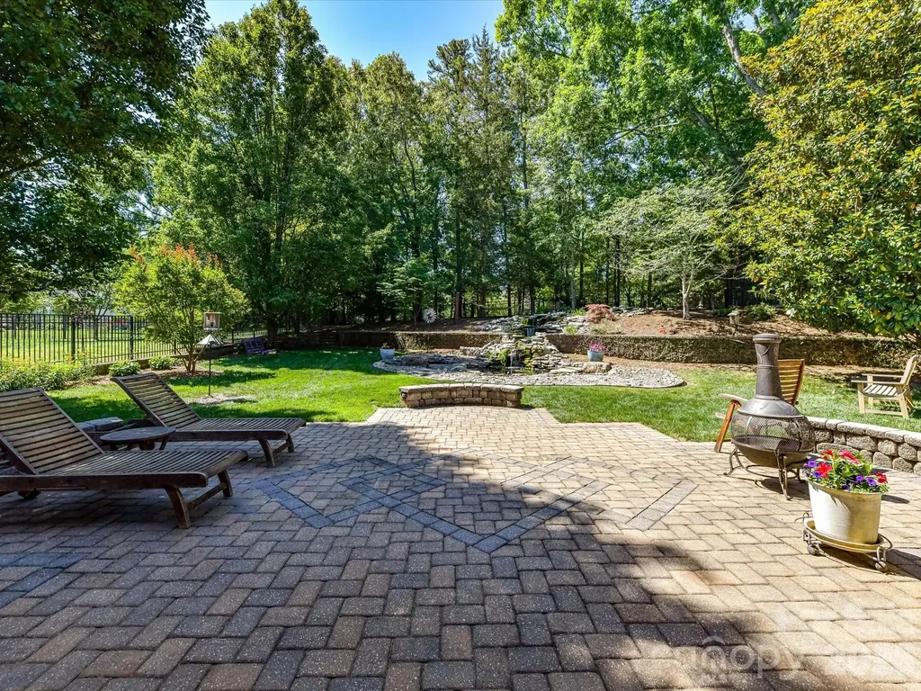 2535 Harlington Lane Charlotte NC 28270