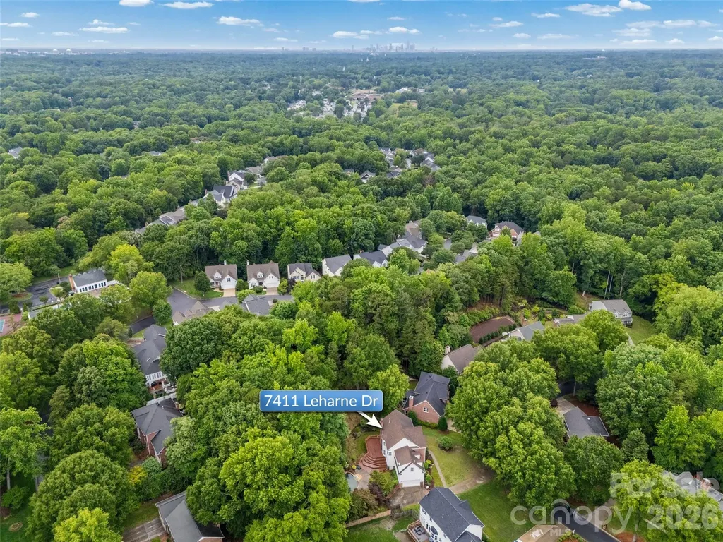 7411 Leharne Drive Charlotte NC 28270