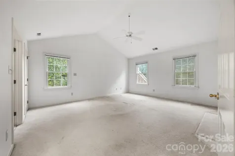 7411 Leharne Drive Charlotte NC 28270
