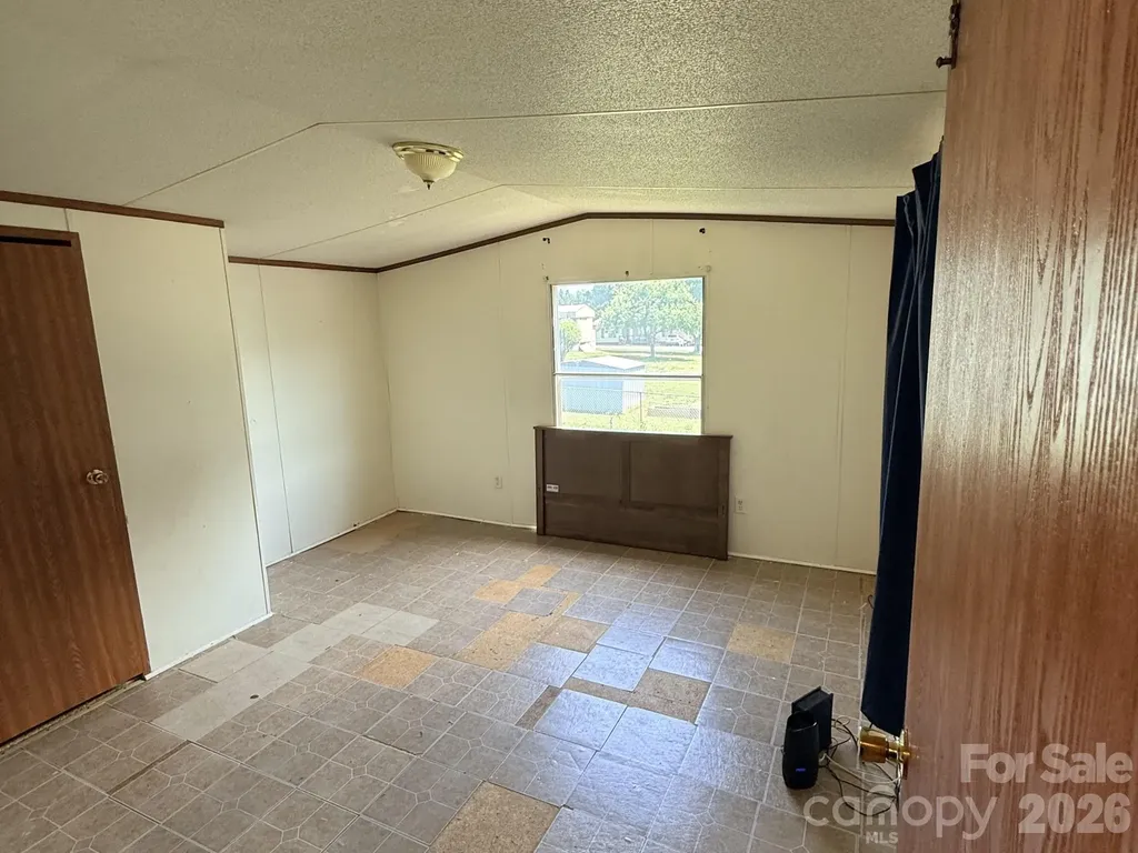 2330 Springdale Drive Newton NC 28658