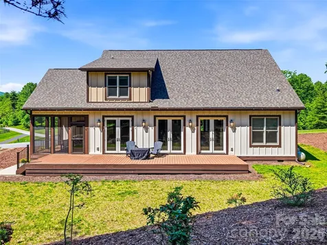 158 Trellem Trail Hendersonville NC 28739