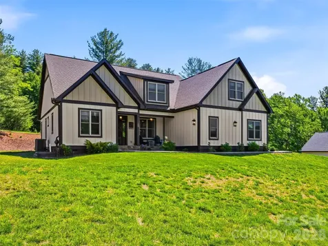 158 Trellem Trail Hendersonville NC 28739