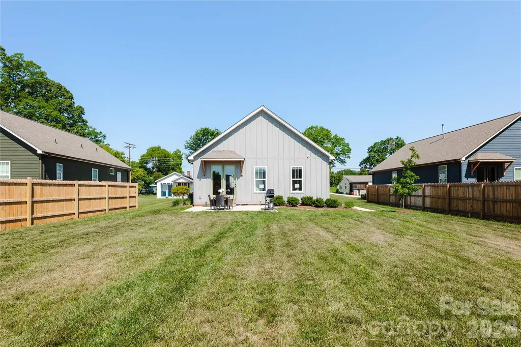 117 Roper Street Belmont NC 28012