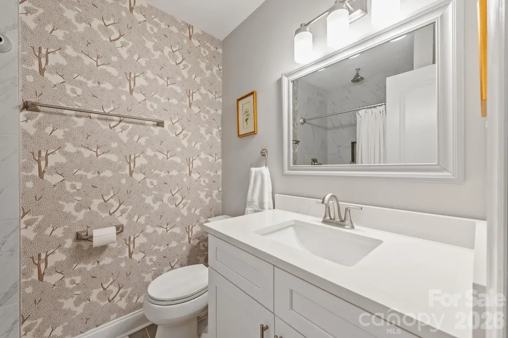 721 Rome Court Charlotte NC 28209