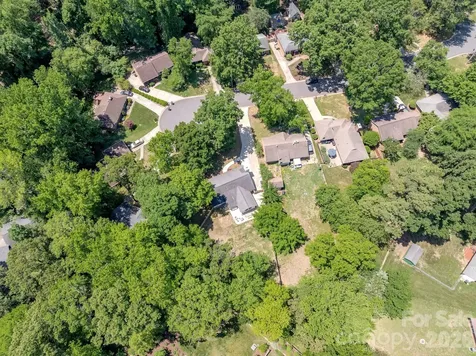 721 Rome Court Charlotte NC 28209