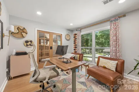 721 Rome Court Charlotte NC 28209