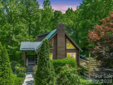 165 Dream Road Hendersonville NC 28792