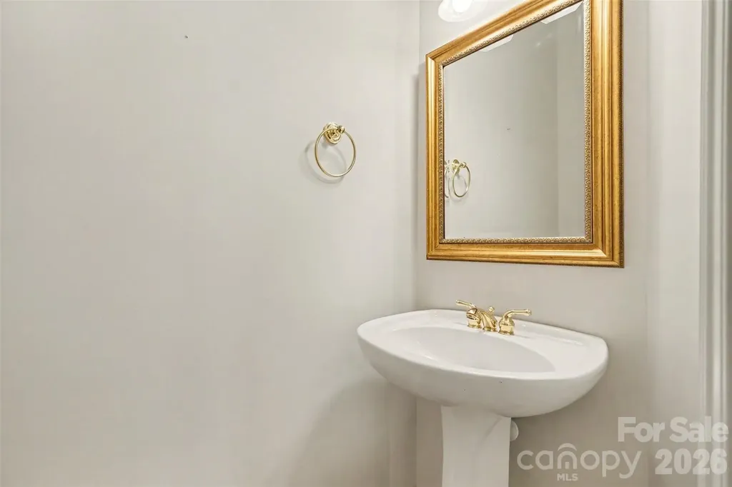 3111 Ethereal Lane Charlotte NC 28226