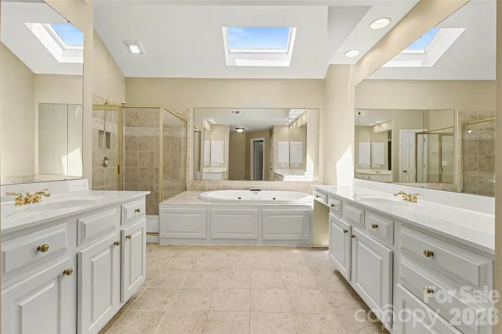 3111 Ethereal Lane Charlotte NC 28226