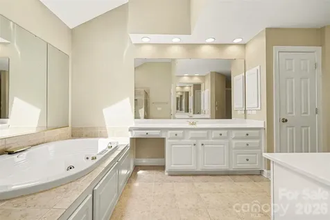 3111 Ethereal Lane Charlotte NC 28226