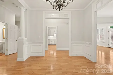 3111 Ethereal Lane Charlotte NC 28226