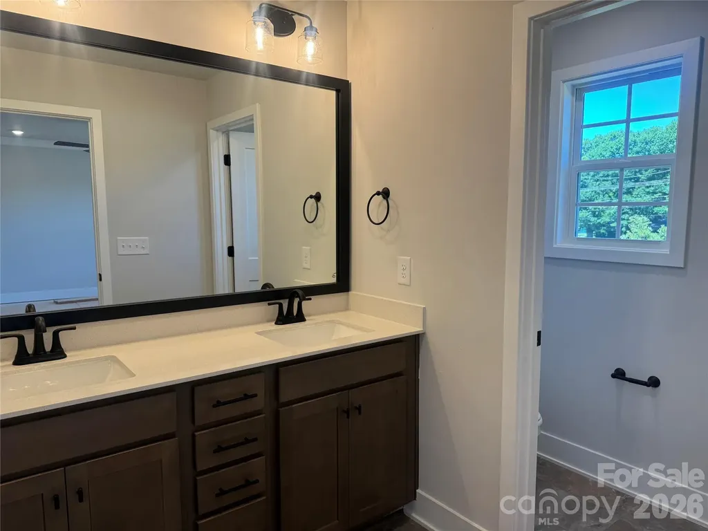 718 Longleaf Avenue Gastonia NC 28056