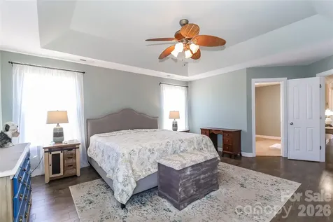 106 Planters Drive Statesville NC 28677