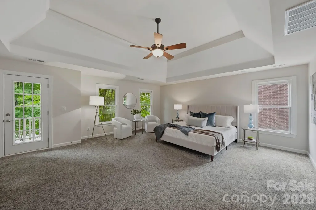 1107 Doverstone Court Matthews NC 28104