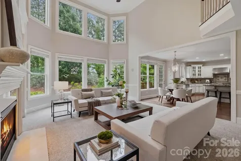 1107 Doverstone Court Matthews NC 28104
