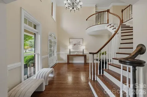 1107 Doverstone Court Matthews NC 28104