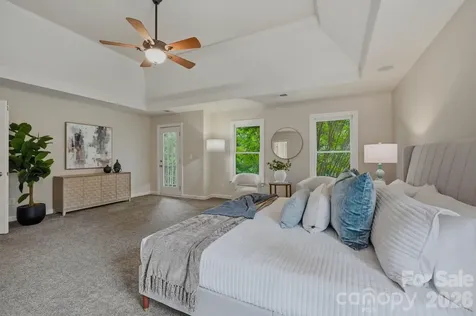 1107 Doverstone Court Matthews NC 28104