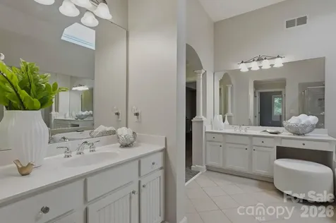 1107 Doverstone Court Matthews NC 28104