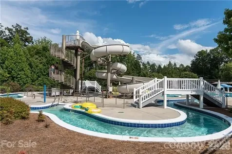 1107 Doverstone Court Matthews NC 28104