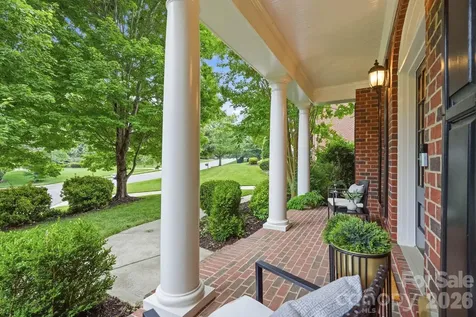 1107 Doverstone Court Matthews NC 28104