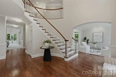 1107 Doverstone Court Matthews NC 28104