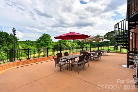 502 Hickory Hollow Road Inman SC 29349