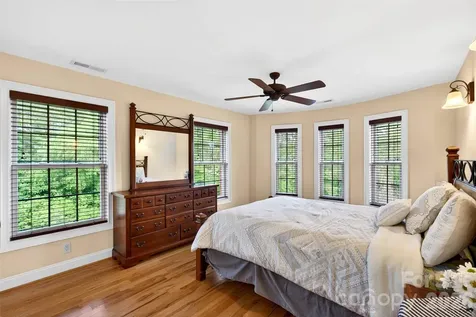 502 Hickory Hollow Road Inman SC 29349