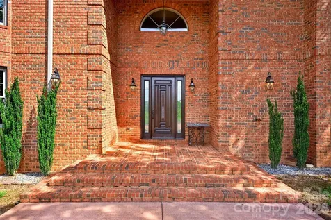 502 Hickory Hollow Road Inman SC 29349