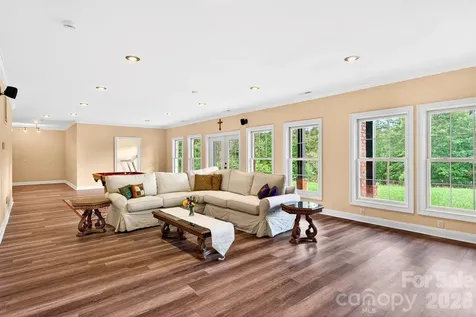 502 Hickory Hollow Road Inman SC 29349