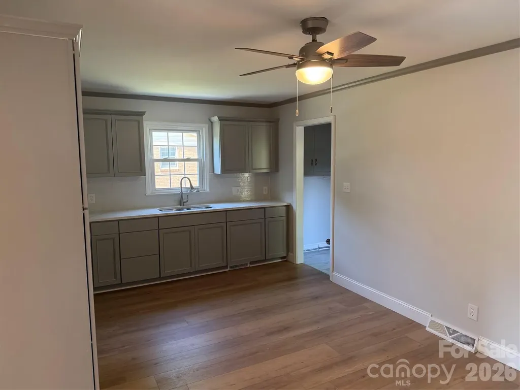 917 Canterbury Court Gastonia NC 28052