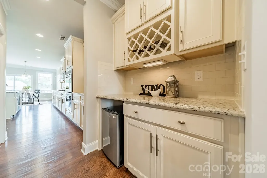208 Canoe Pole Lane Mooresville NC 28117