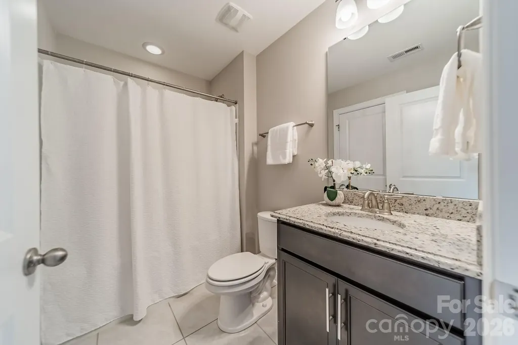 208 Canoe Pole Lane Mooresville NC 28117