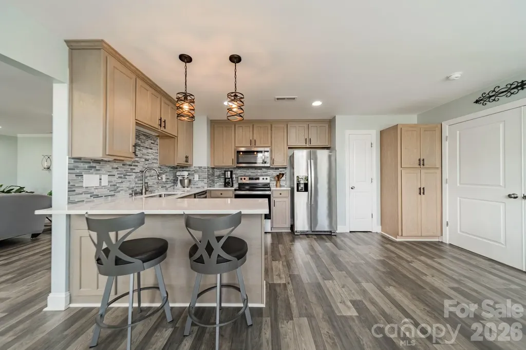 208 Canoe Pole Lane Mooresville NC 28117
