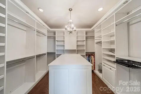 208 Canoe Pole Lane Mooresville NC 28117