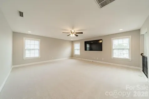 208 Canoe Pole Lane Mooresville NC 28117