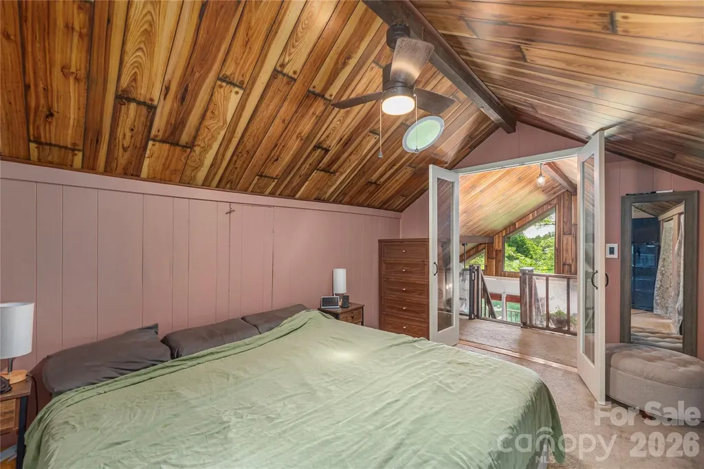 154 Timberside Drive Mars Hill NC 28754