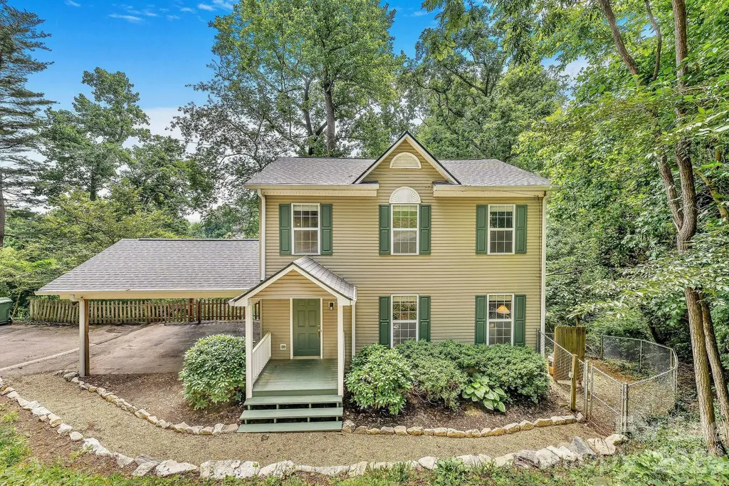 1 Pickwick Road Asheville NC 28803