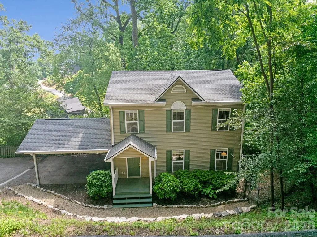 1 Pickwick Road Asheville NC 28803
