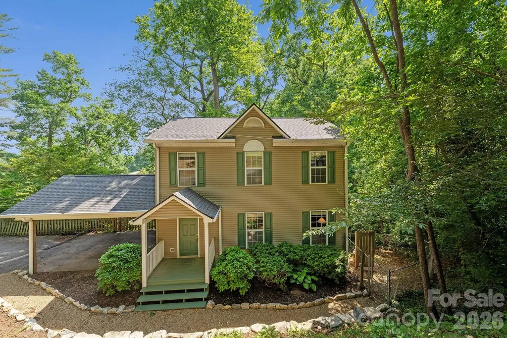 1 Pickwick Road Asheville NC 28803