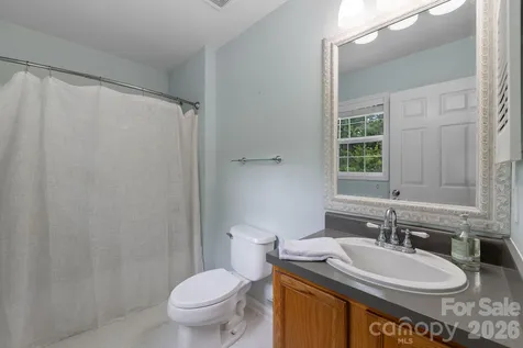 1 Pickwick Road Asheville NC 28803