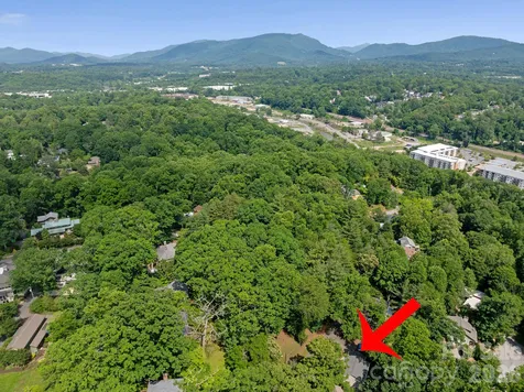 1 Pickwick Road Asheville NC 28803